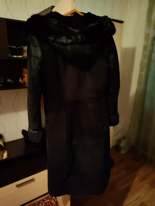 Продам натуральную дубленку