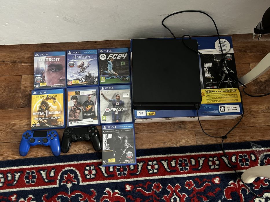 PlayStation 4 слим