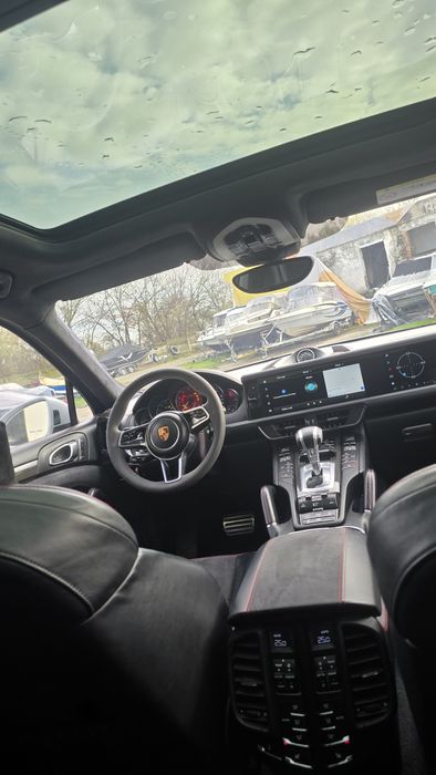 Porsche Cayenne GTS