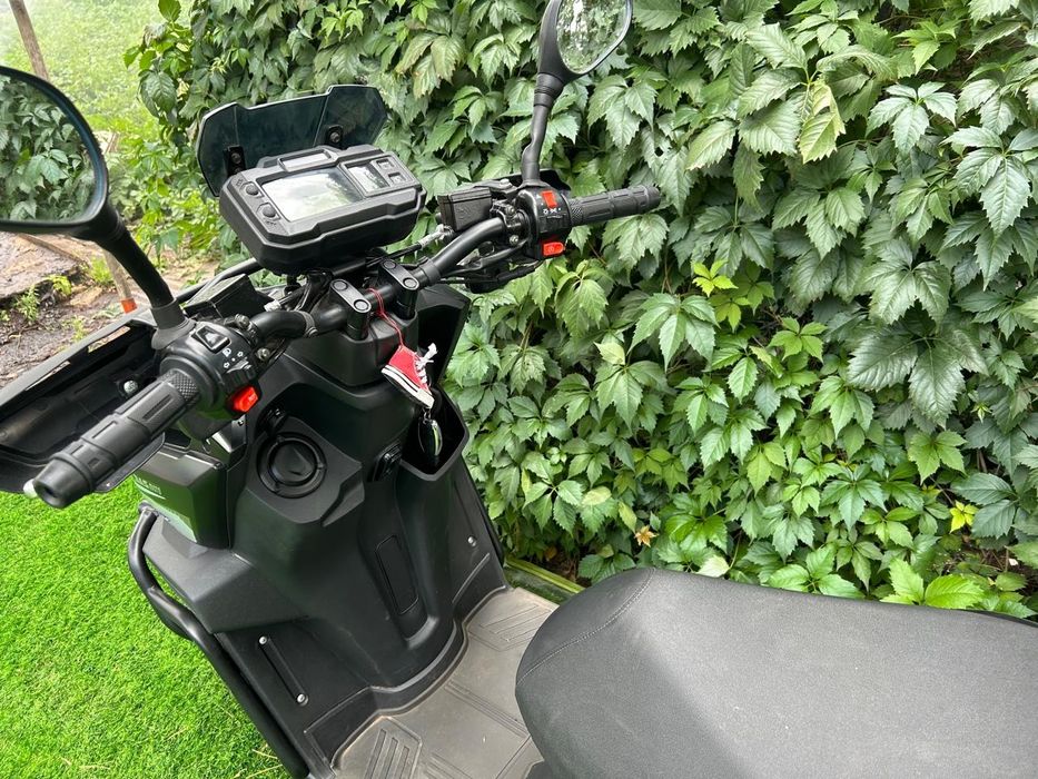 Скутер sport tank150