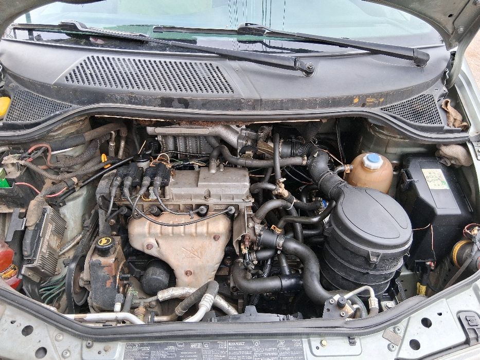 Рено Меган Сценик