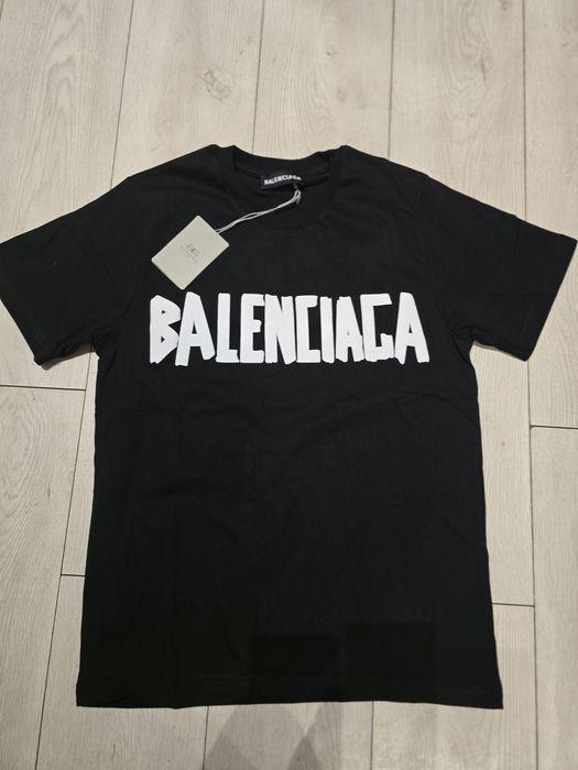 Tricou  Balenciaga premium