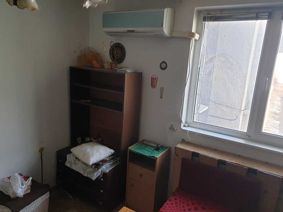 Дава се под наем Едностаен апартамент в Бургас, Зорница - 33 кв.м за 105 € - Снимка #4