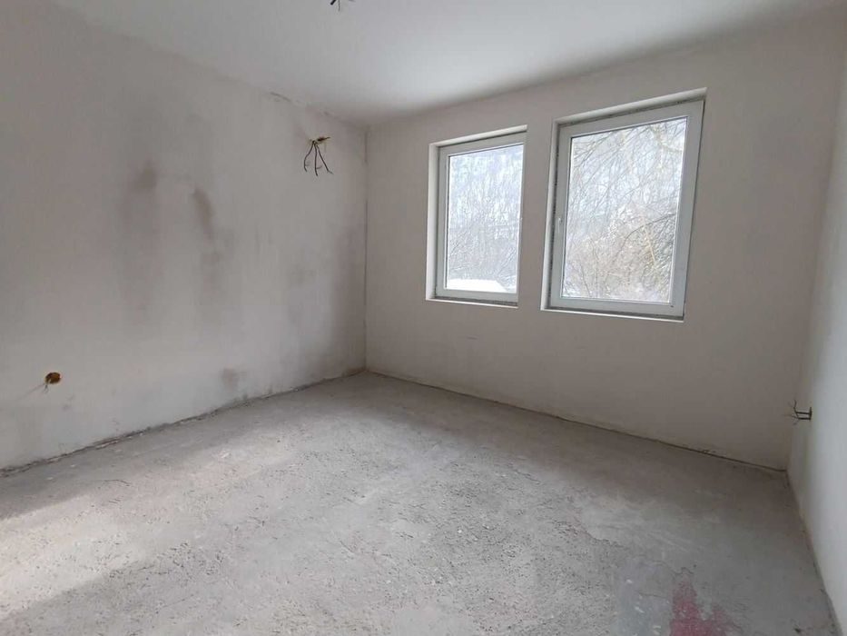 Продава се Тристаен апартамент в Велико Търново, Асенов - 90 кв.м за 566 €/кв.м - Снимка #5