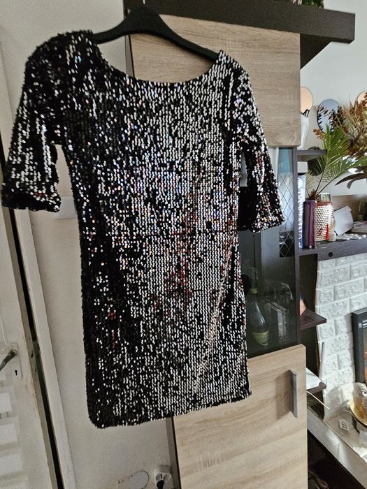 Rochie eleganta paiete