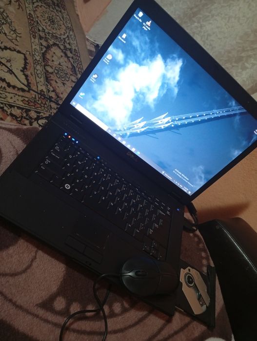 Laptop Dell latitude|E5500