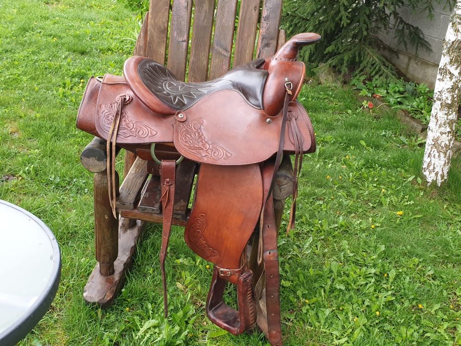 Șa călărie-Wester -Texas sau schimb cu vitel