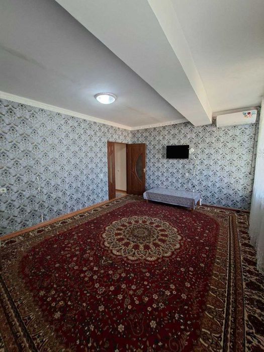 Алгоритм 30кв мухлиса чоррахасида 2 хона квартира
