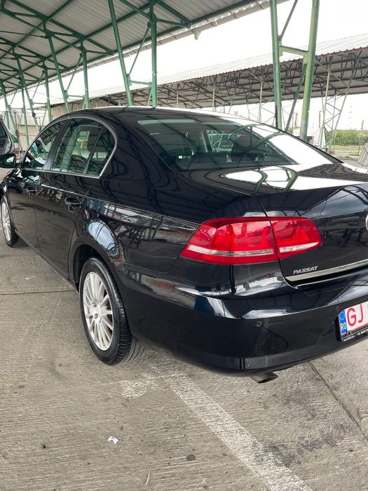 Volkswagen passat AUTOMATA  14 cm 122 cp Benzina
