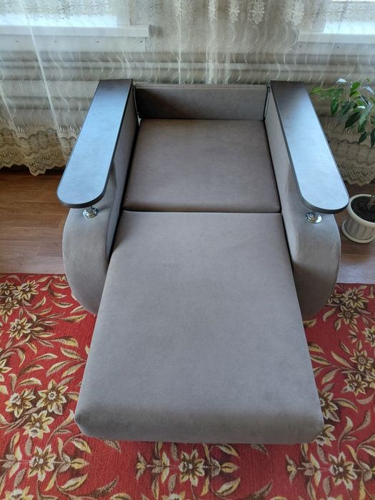 Продам кресло.      .