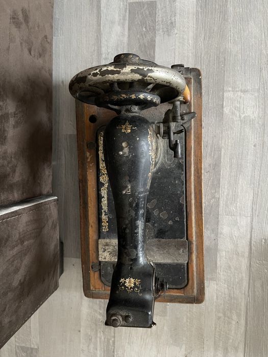 Швейная машинка