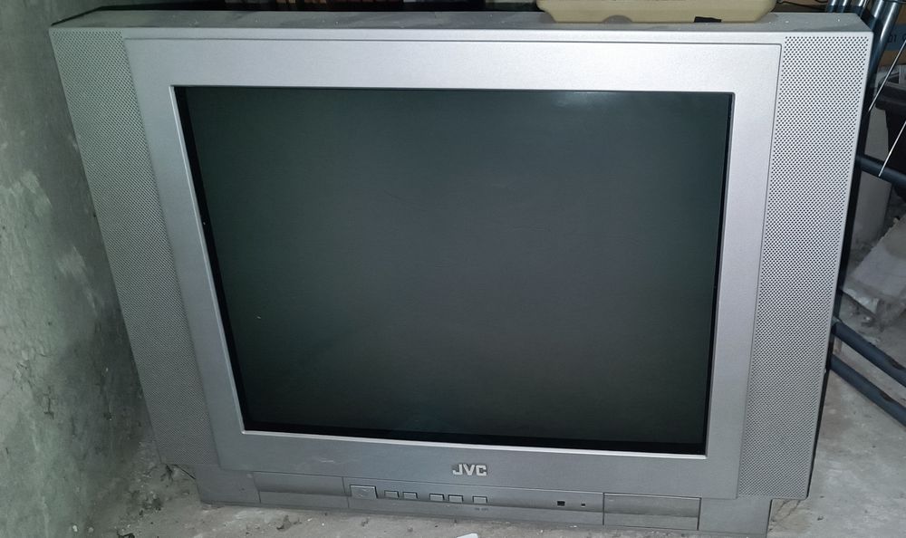 Телевизор с плосък кинескоп 54 см. JVC AV-21MF11SEF гр. Плевен Идеален ...