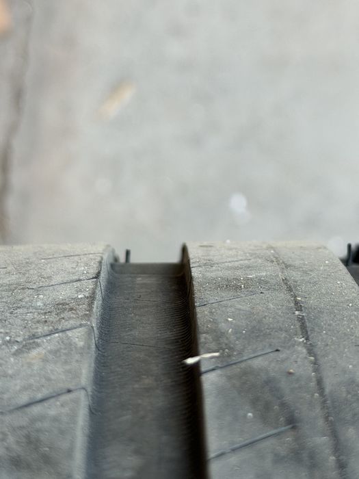 Michelin PS 4 SUV 245/50/19 DOT 0223 и 0523.