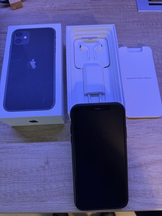 Iphone 11 black 64 giga