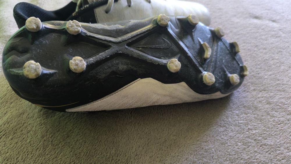 Футболни бутонки Nike 36