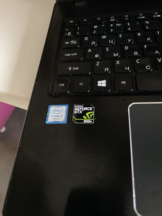 Ноутбук Acer Aspire E5-575G