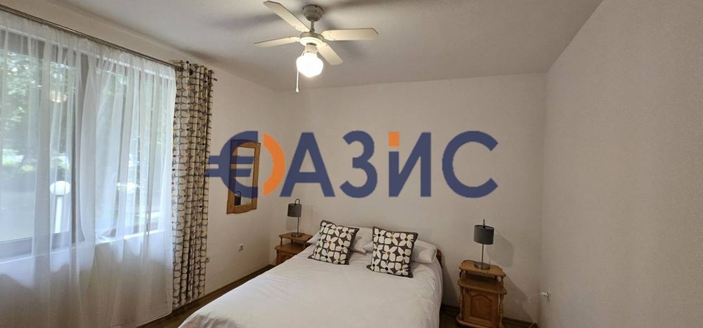 Апартамент с 2 спални в комплекс Глобал Сити, Несебър, България, 95 кв