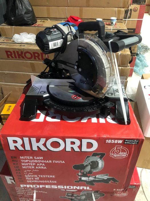 торцовочная пила  Ricord