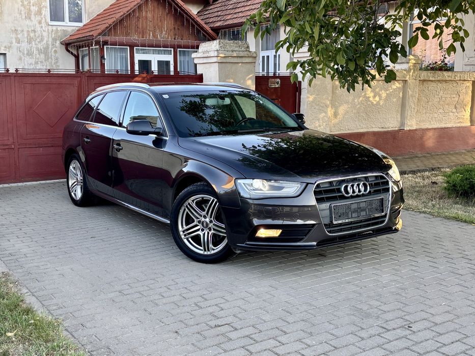Audi A4 B8 S-Line  EURO 5  “2.0 TDI 140 cai An 2013”