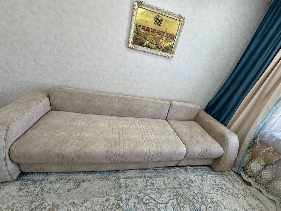 Продам диван 3 метра