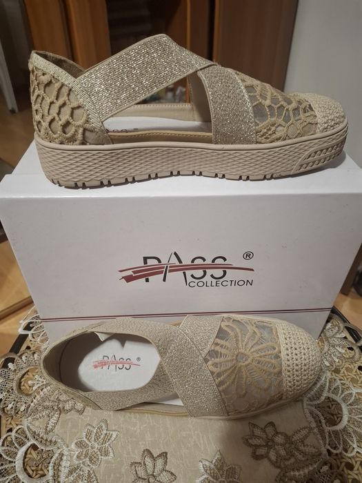 Sandale  37 Pass, noi