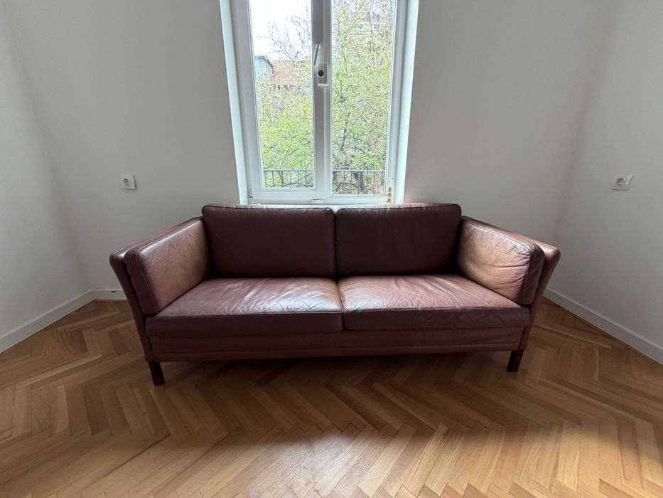 Реставриран винтидж датски 3-местен кожен диван