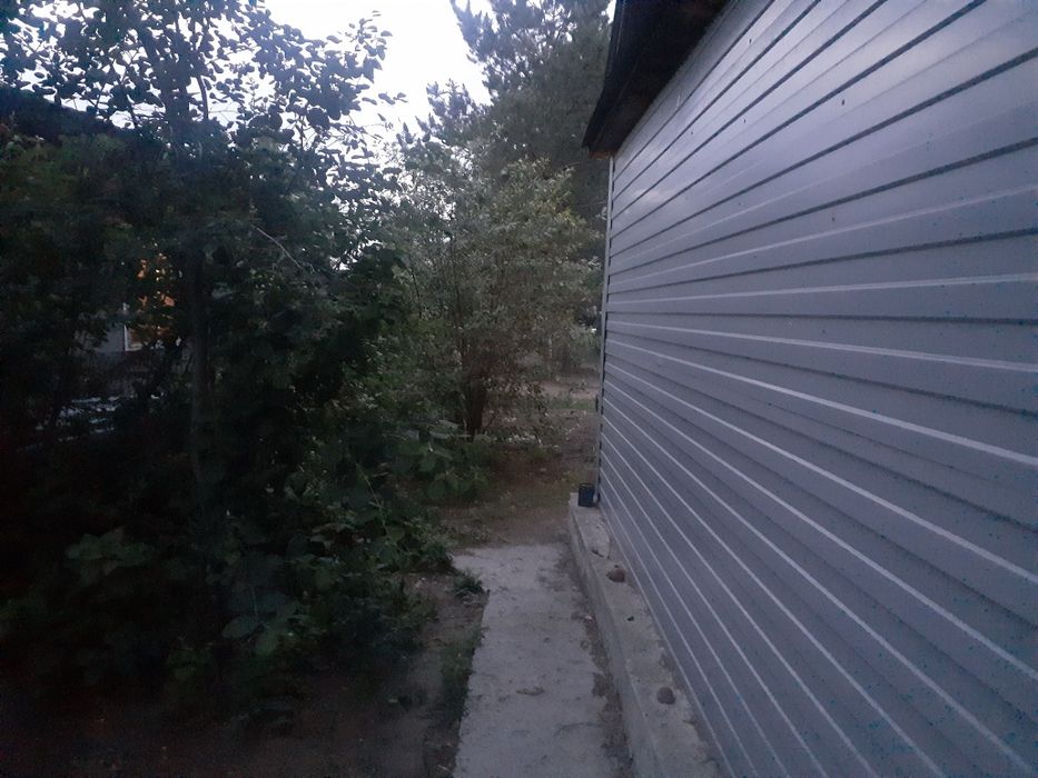 Продаётся дача. Зимняя.