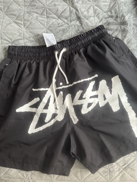 Чисто нови бански