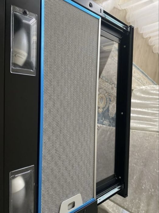 Продам вытяжку bosch