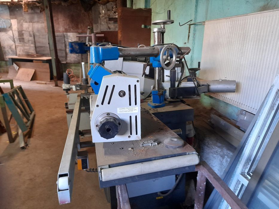 Masina industriala pentu termopane pvc