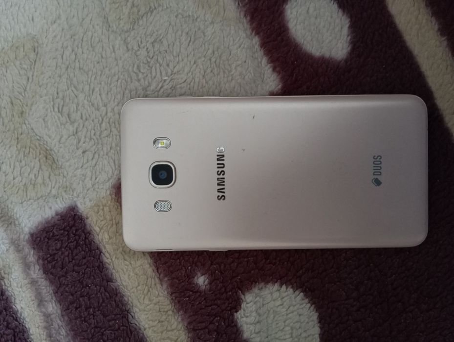 Телефоны б/у на запчасти