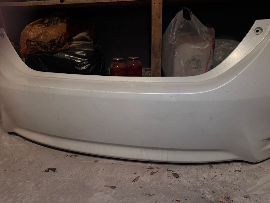 Бампер на corolla