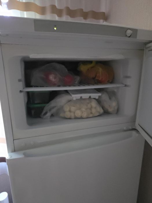 Холодильник Indesit ST167.028
