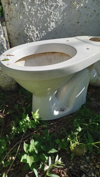 Продам унитаз б/у