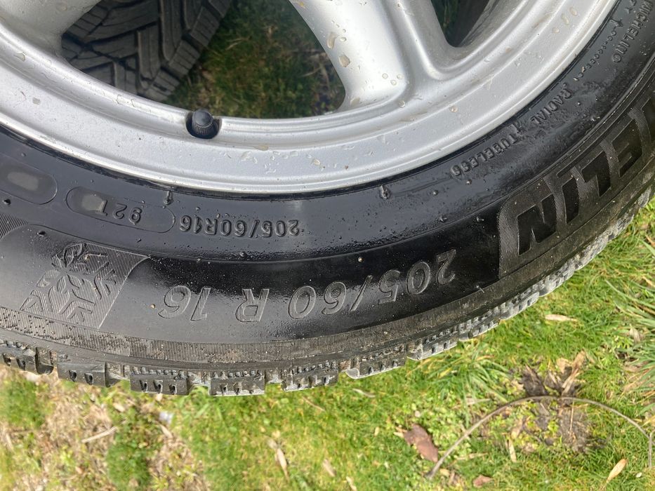 Джанти с гуми 5х112 16