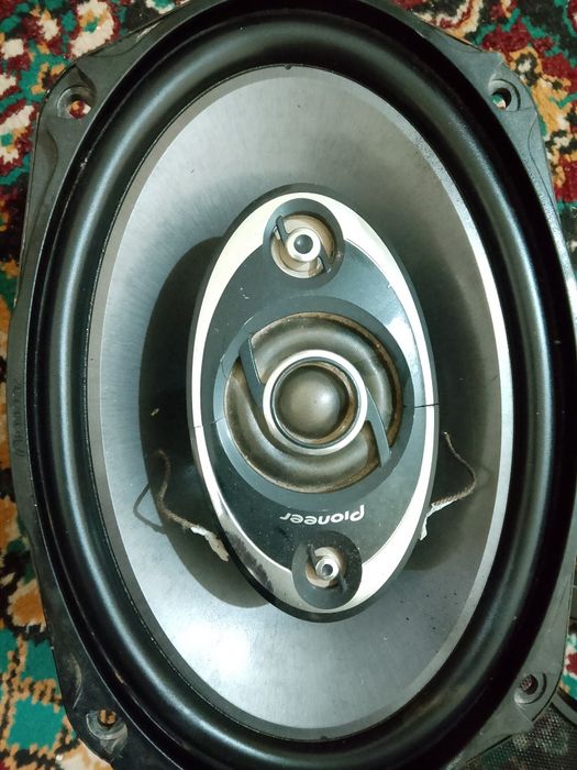 Pioneer kalonka sotiladi 400 ming