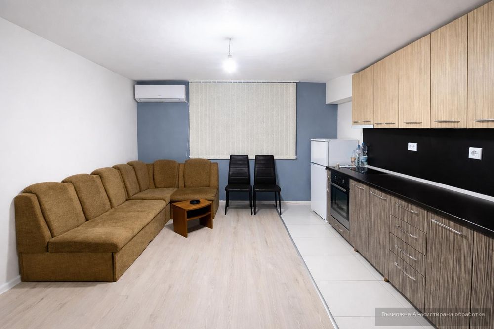 Двустаен апартамент в жк. Христо Смирненски