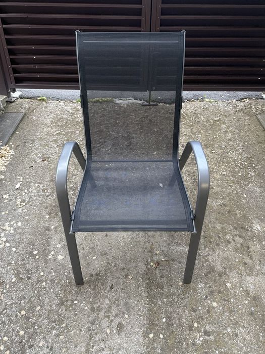 Vand 8 scaune de gradina din aluminiu NOI