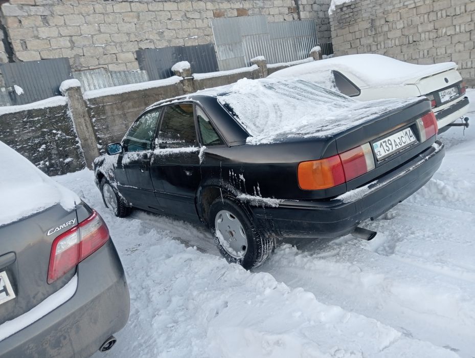 Продам audi 100 c4