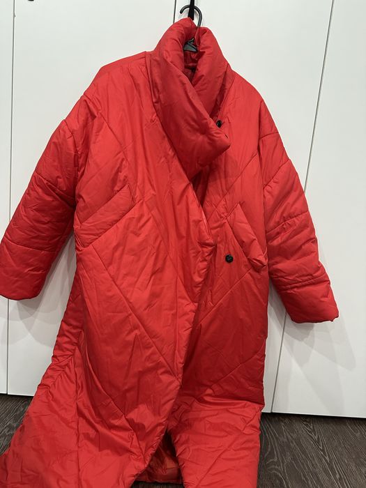 Продам женскую куртку