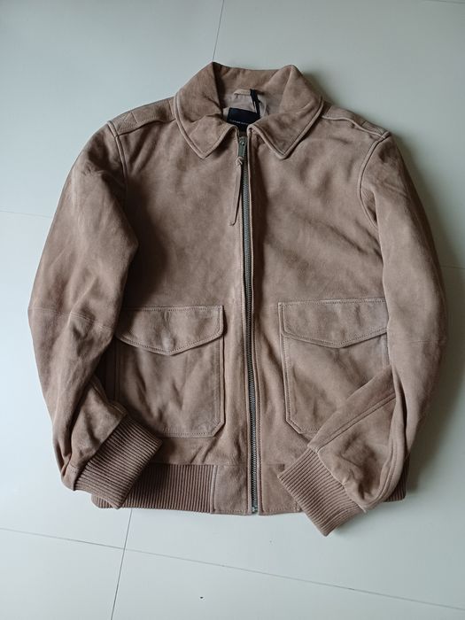 Продавам мъжко кожено яке Costume National