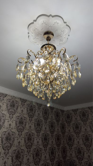 Дешево люстра хрустальная