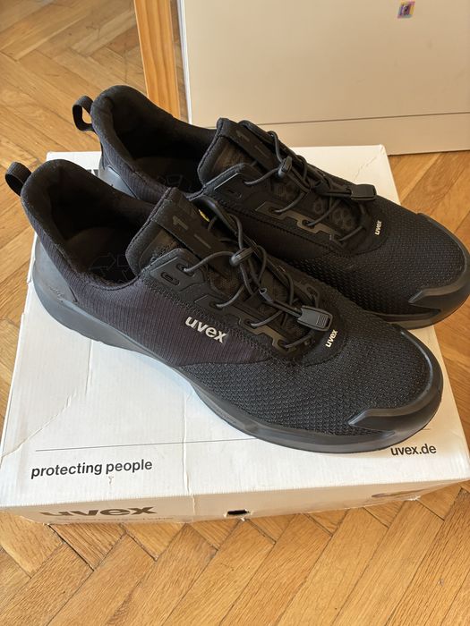 Работни обувки Uvex