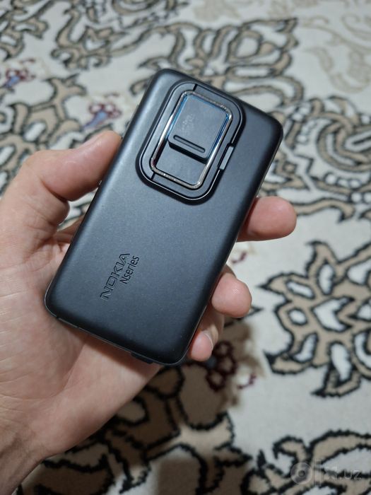 Nokia N900 sotladi