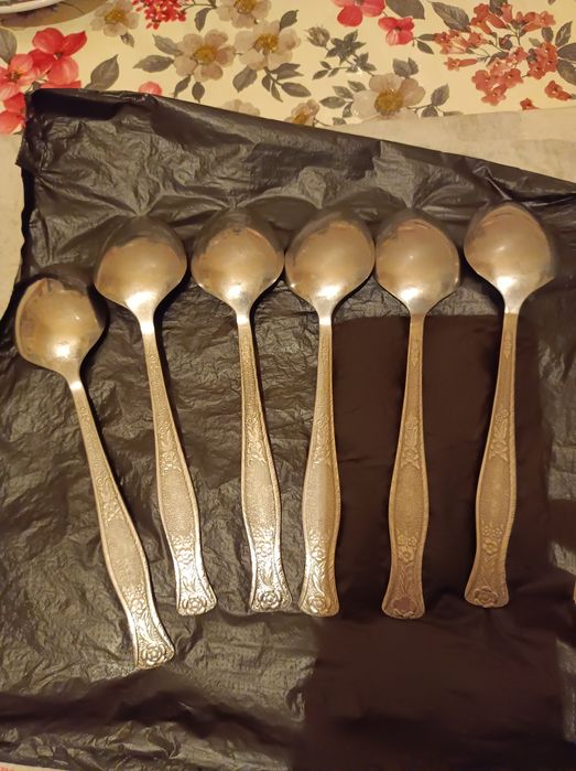 Ложки  столовые  нержавеющая  сталь