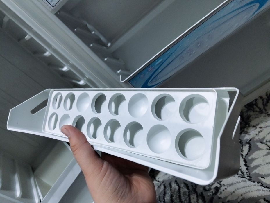 Arzon narxda muzlatgich sotiladi muzxona pastki muz xona alo darajada