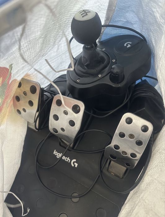 Vand volan logitech g29 in star foartee buna