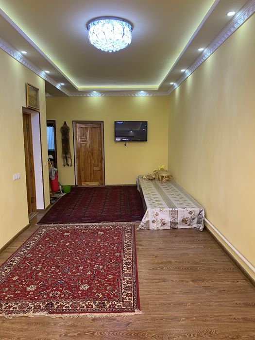 Ярим план ховли жой сотилади