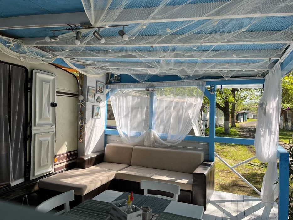 Каравана с навес