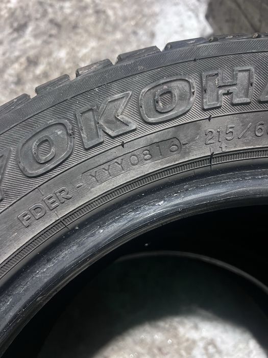 Зимние шины 215/60/R17 липучки